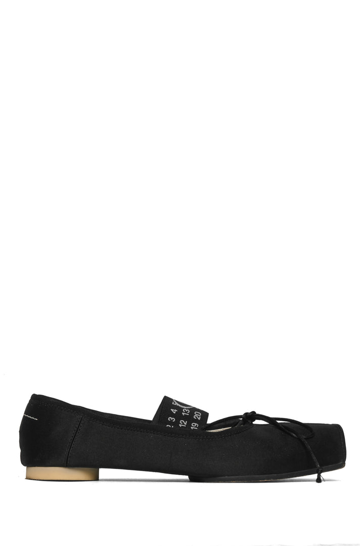 Maison Martin Margiela Size 38.5 Logo Square Toe Satin Pointe Ballerina Flats