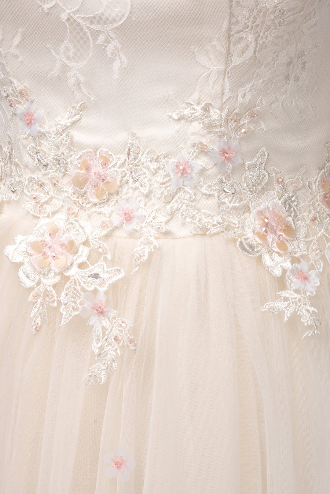 Vimo Vancouver Size M Floral Embellished Tulle Gown