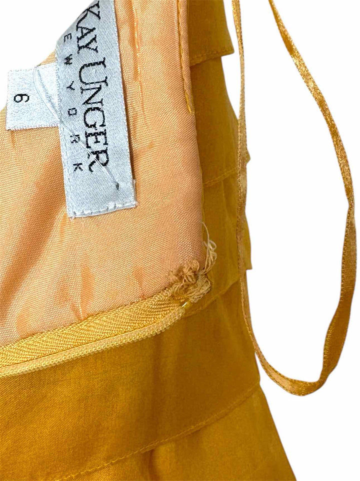 Kay Unger Size 6 Pleated Silk Dress
