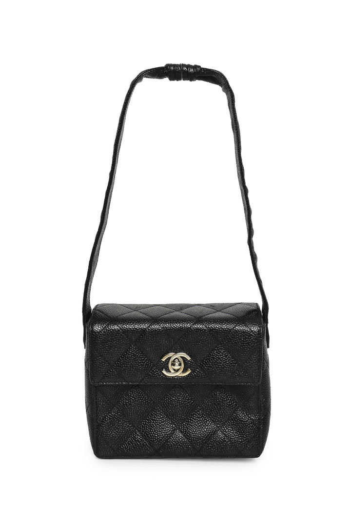 Chanel 1996-1997 Caviar Quilted Straight Flap Bag