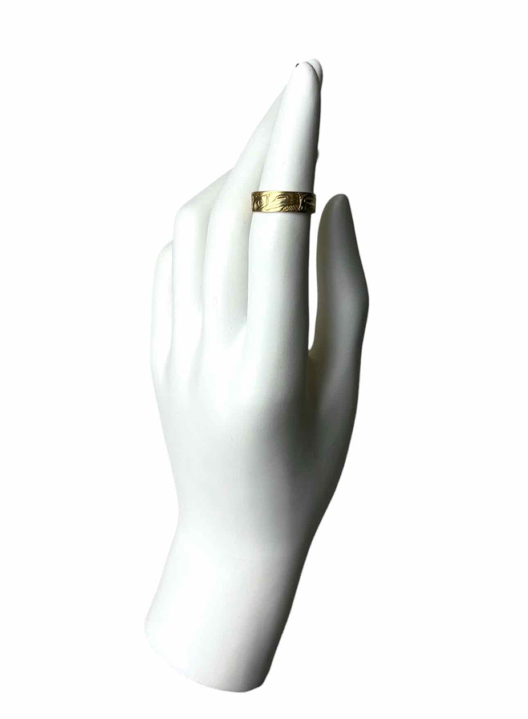 Size 7 14K Signed Carmen Goertzen Raven  Ring