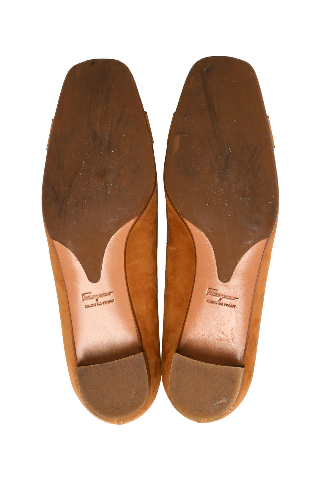 Salvatore Ferragamo Size 7.5 Suede Twist Pumps