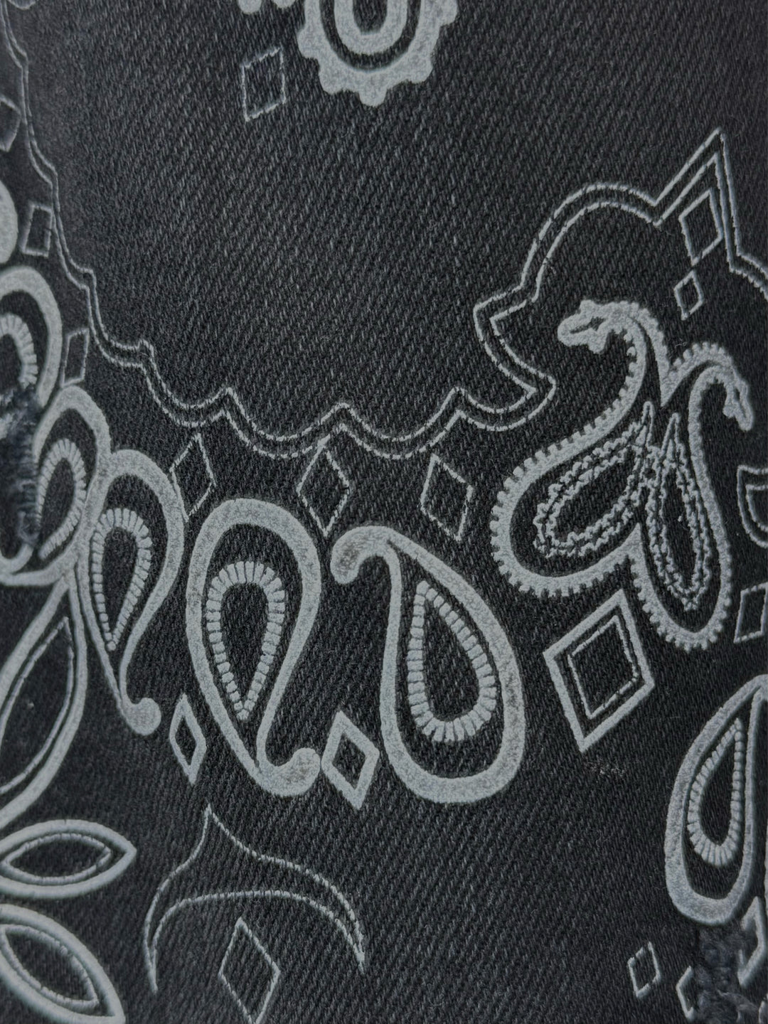 Amiri Size 33 Men's Distressed Flocked Paisley Bandana Denim Jeans