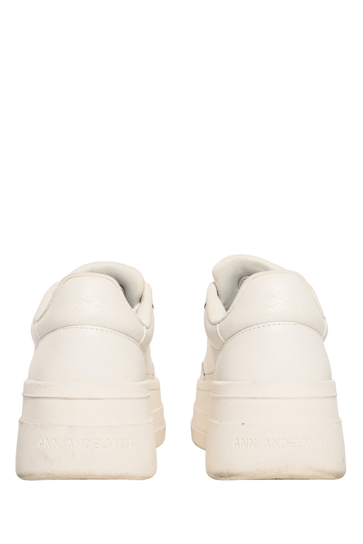 Size 36 Sneaker