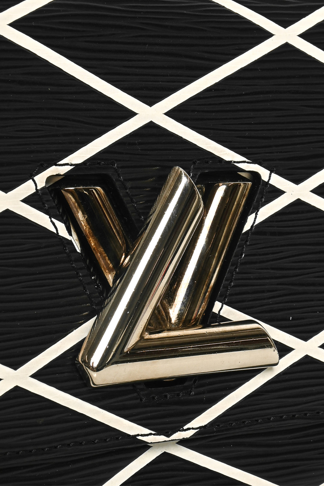 Louis Vuitton 2015 Epi Malletage Twist PM Shoulder Bag