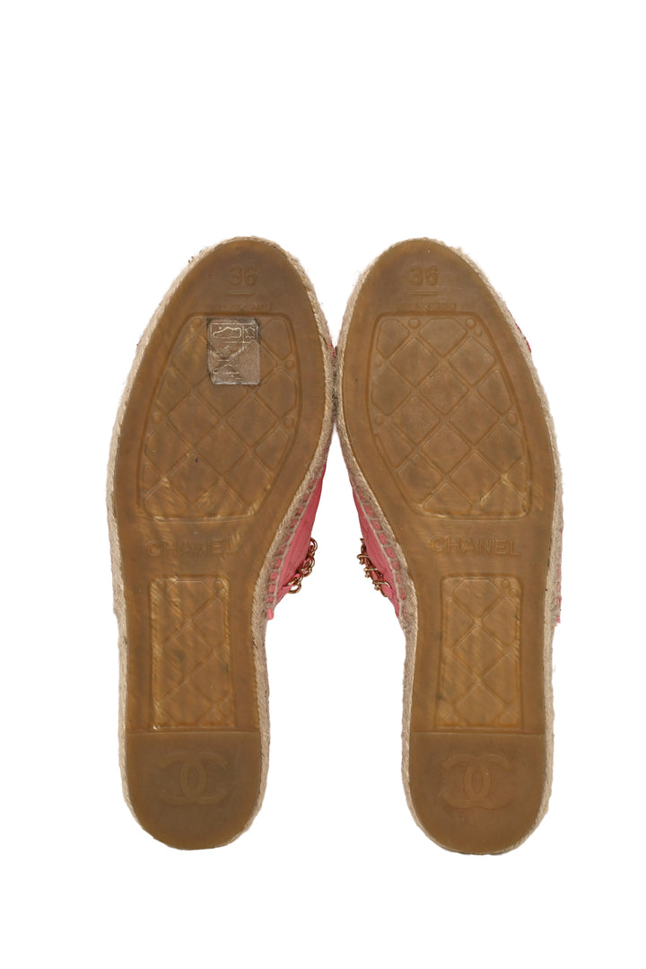 Chanel Size 36 Quilted Leather Chain Espadrille Mule Flats