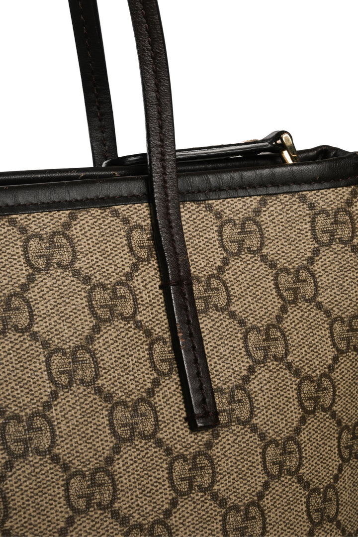 Gucci GG Supreme Monogram Crossbody