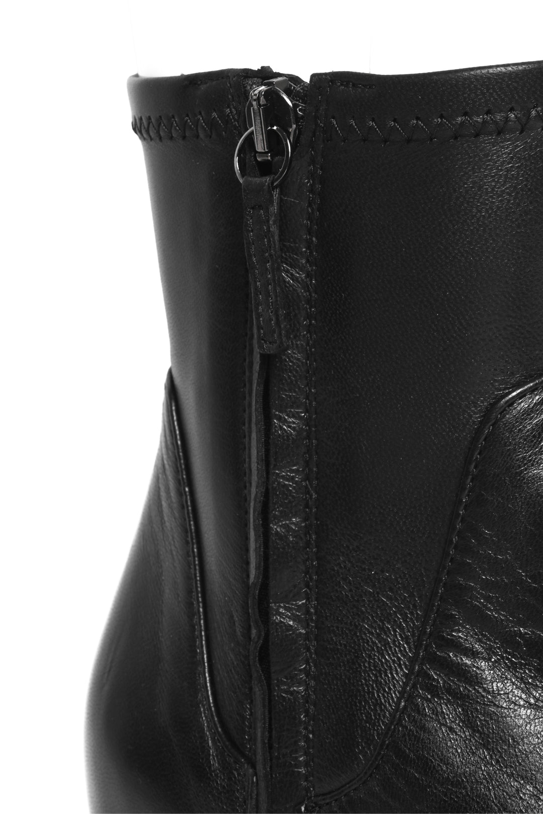 Khaite Size 38.5 Wythe Block Heel Booties