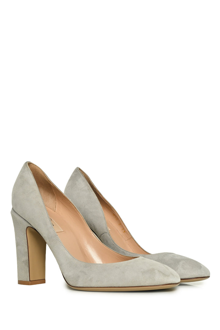 Valentino Size 39 Suede Pumps