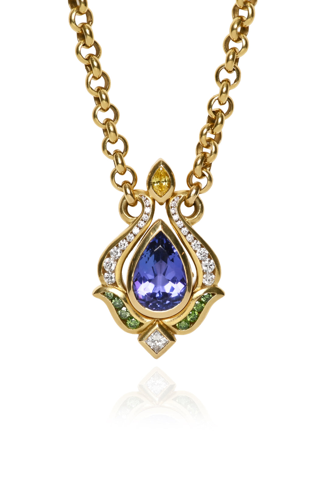 18K Yellow Gold Diamond & Tanzanite Pendant Necklace