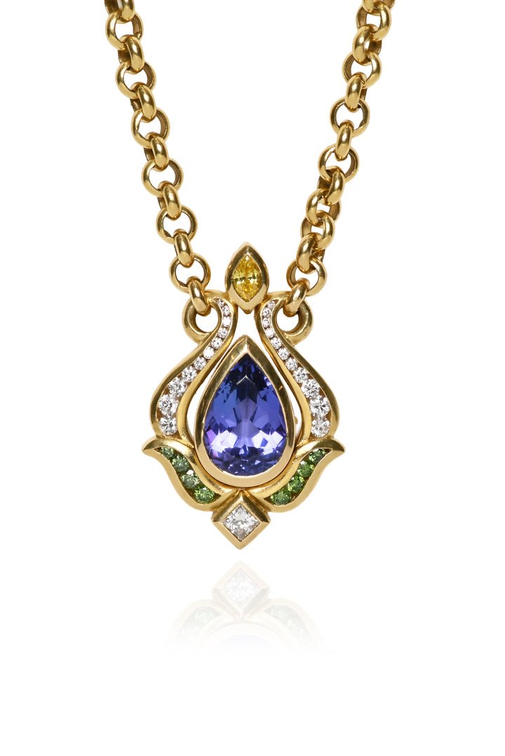 18K Yellow Gold Diamond & Tanzanite Pendant Necklace