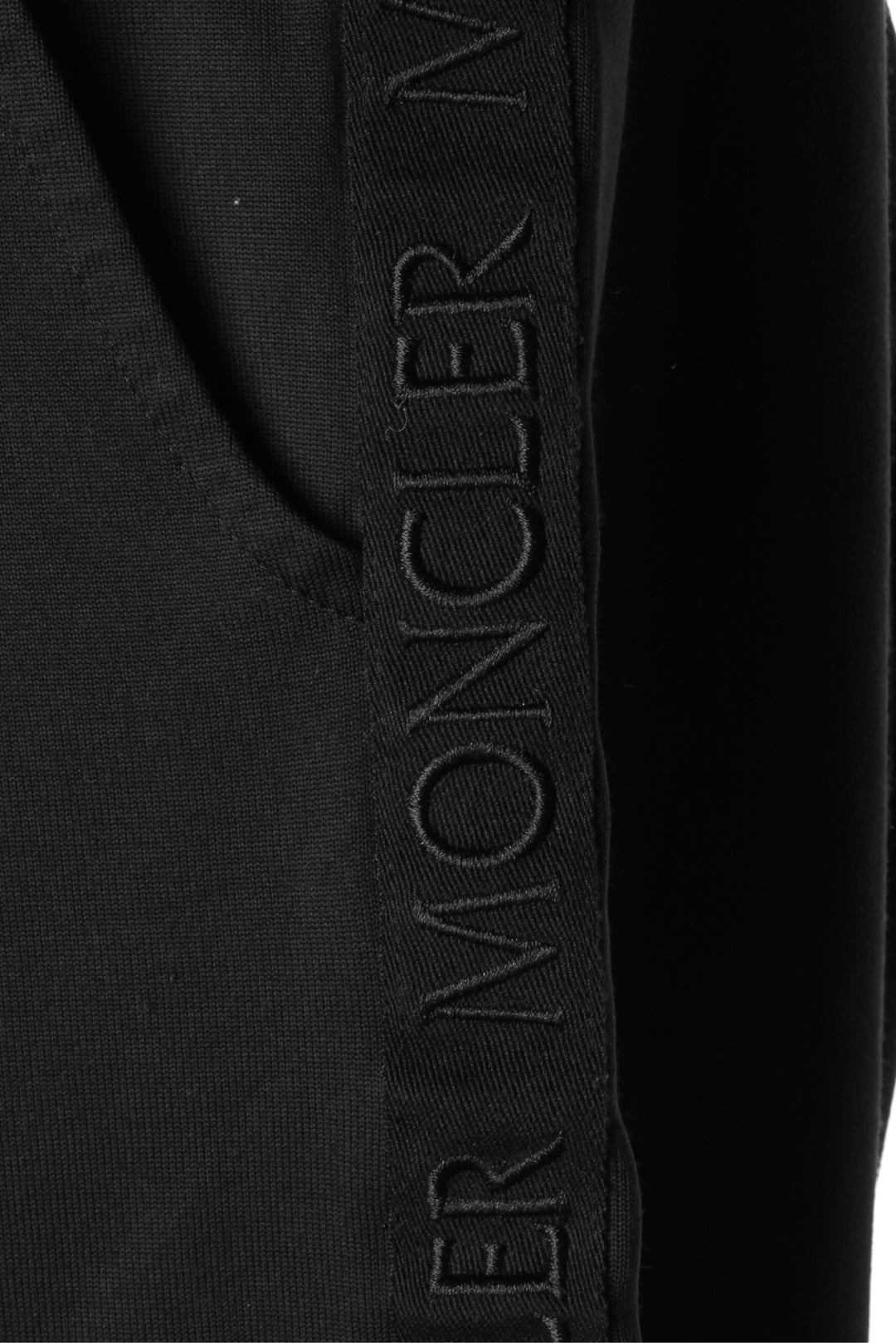 Moncler Size XL Men's Shorts