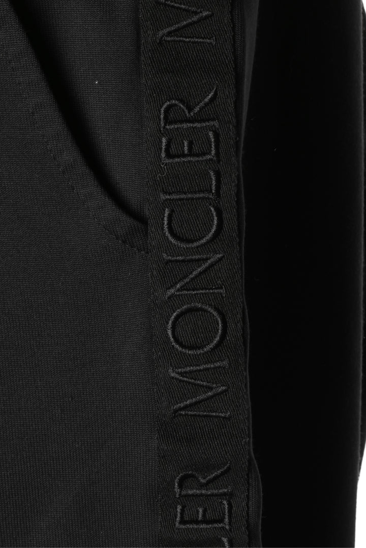Moncler Size XL Men's Shorts