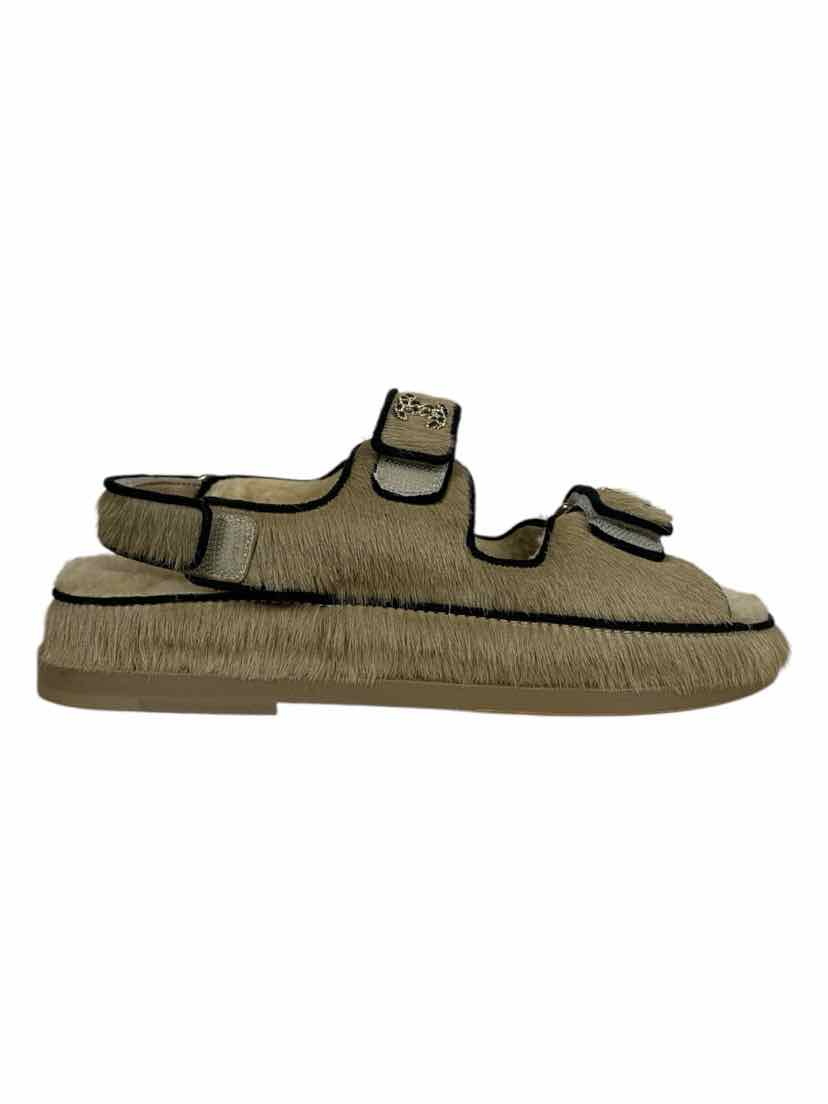 Chanel Size 36 Calf Hair Dad Flat Sandals