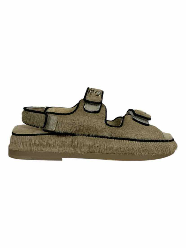 Chanel Size 36 Calf Hair Dad Flat Sandals