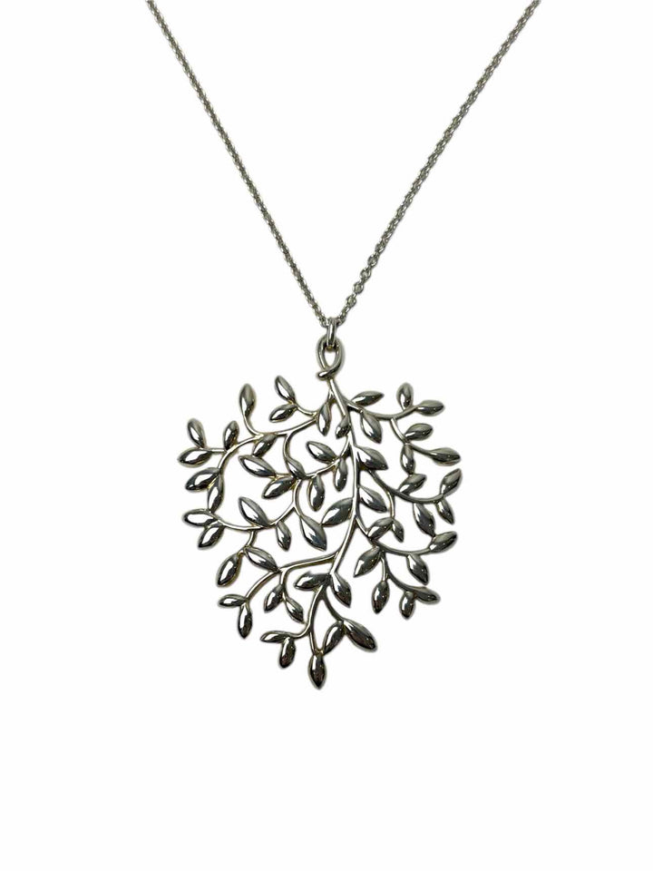 Tiffany & Co 925 Silver Paloma Picasso Olive Leaf Pendant Necklace