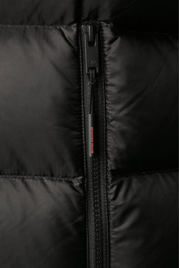 Moose Knuckles Size S Men's Vest