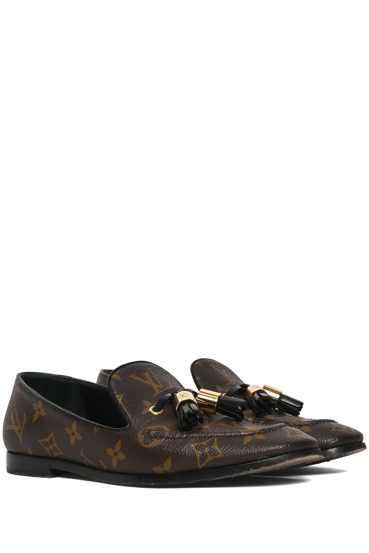 Louis Vuitton Size 36.5  society monogram loafer