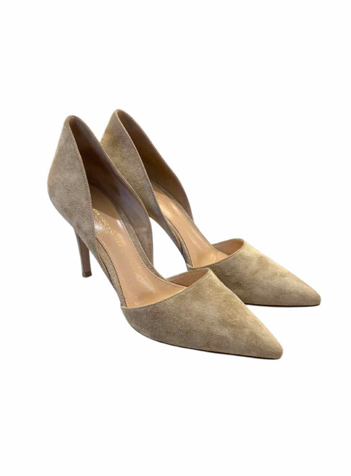 Gianvito Rossi Size 39.5 Suede Pumps