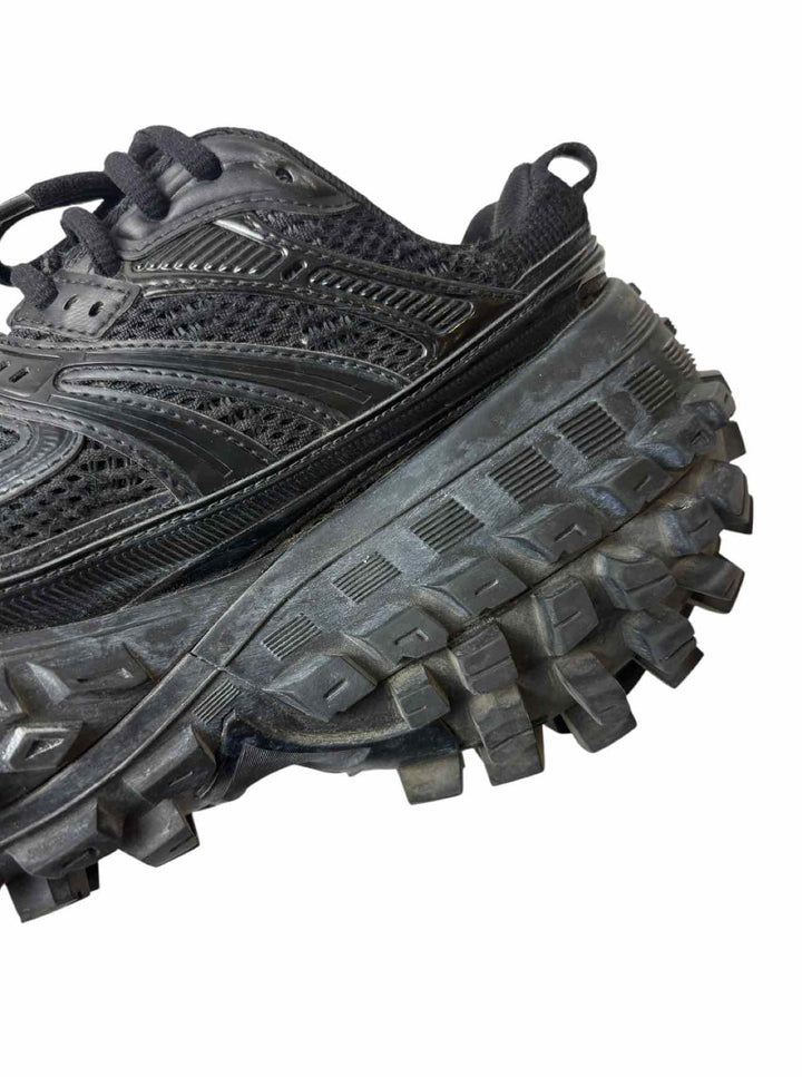 Balenciaga Size 38 Men's Bouncer Mesh & Rubber Sneakers