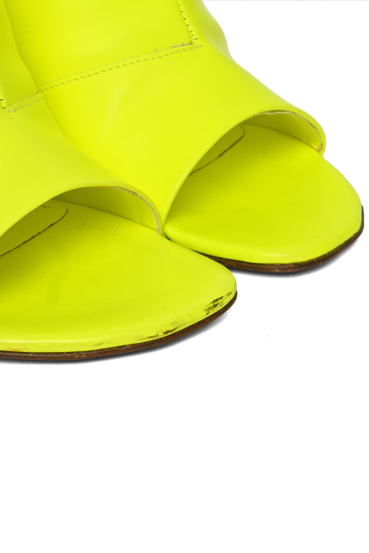 VETEMENTS Size 35 Neon Leather Sandals