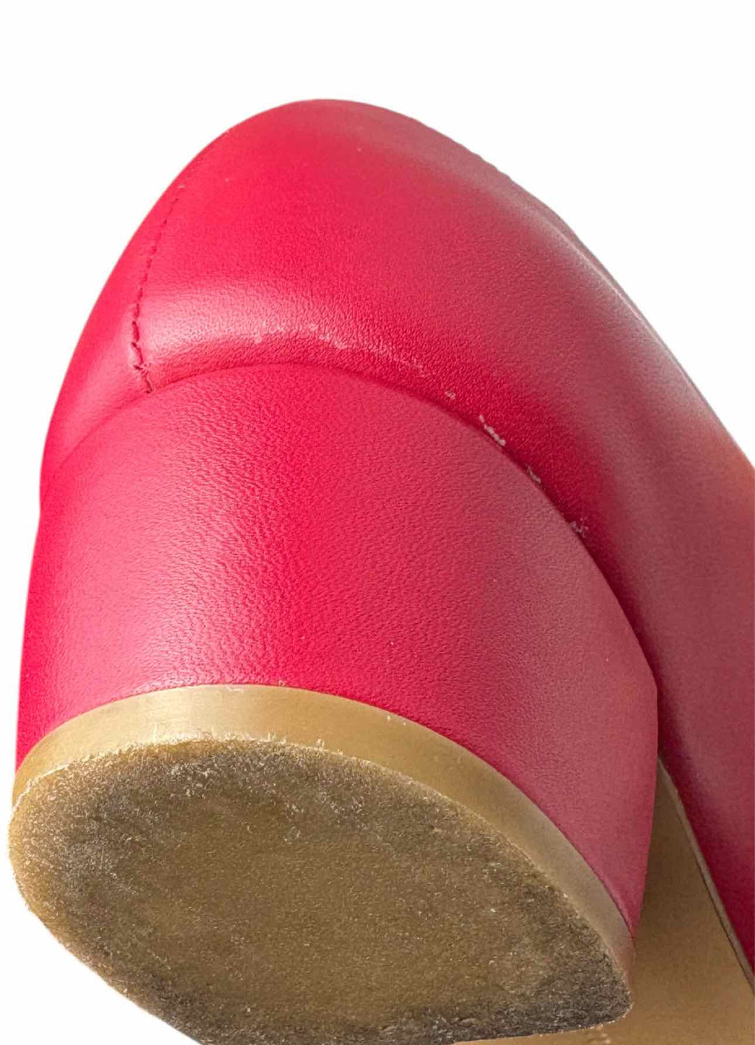 Ferragamo Size 8 Vara Leather Pumps