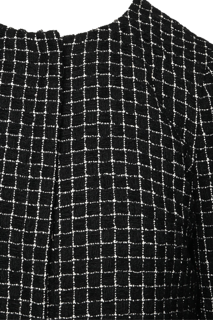 Chanel Size 36 Tweed Jacket with Quilted Lining