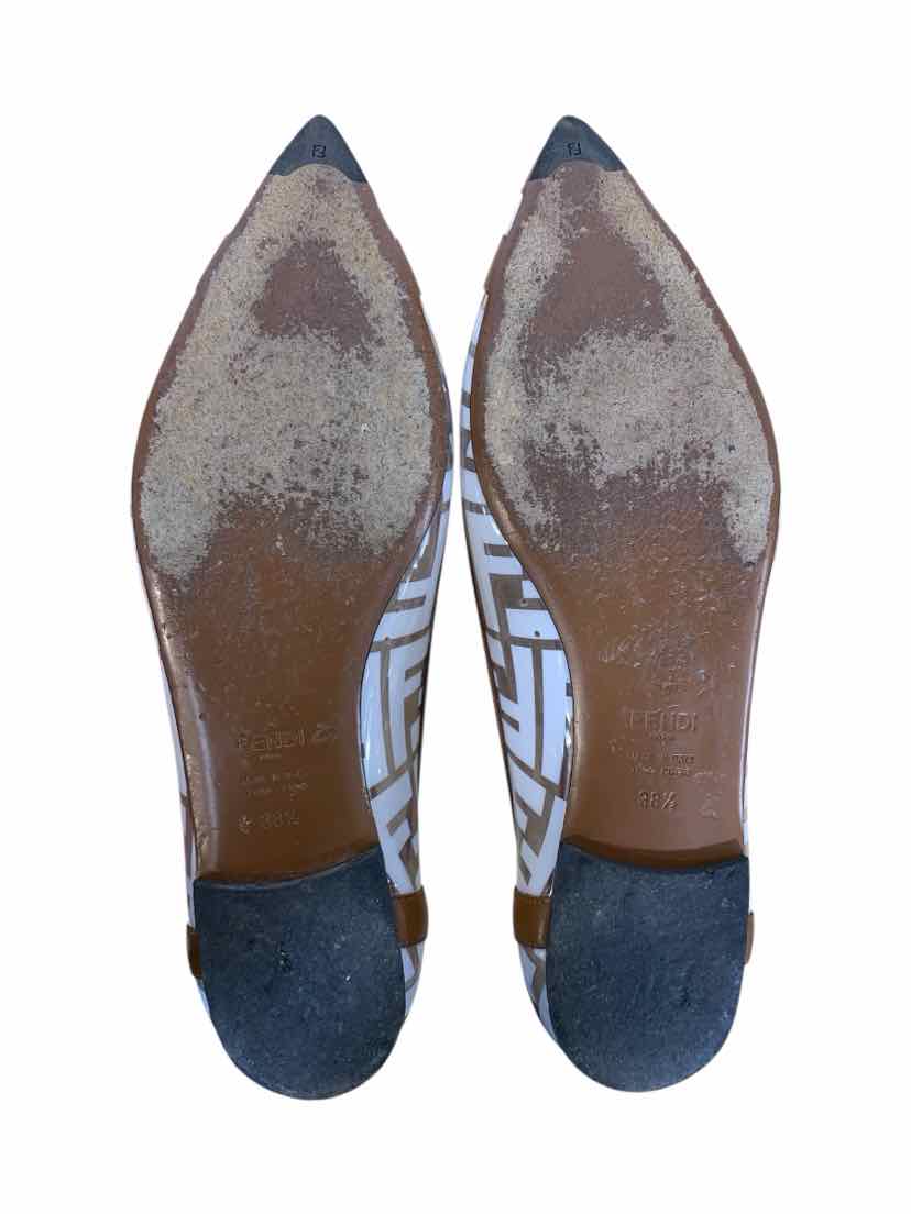 Fendi Size 38.5 Flats