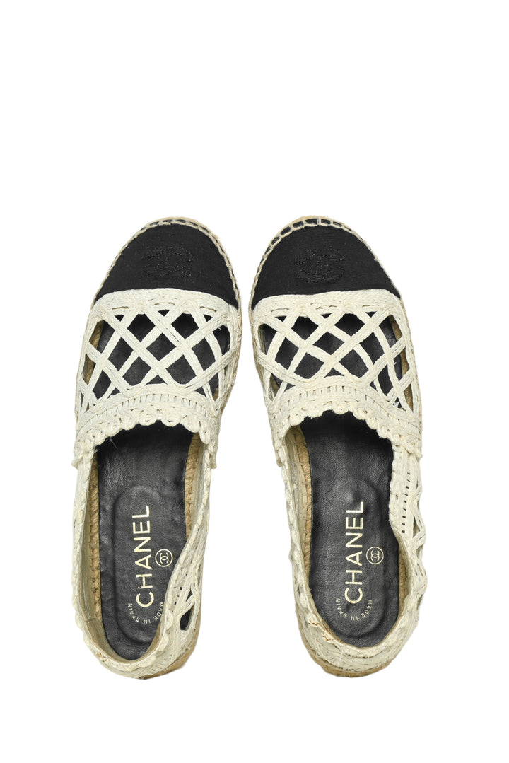 Chanel Size 38 CC Logo Espadrilles