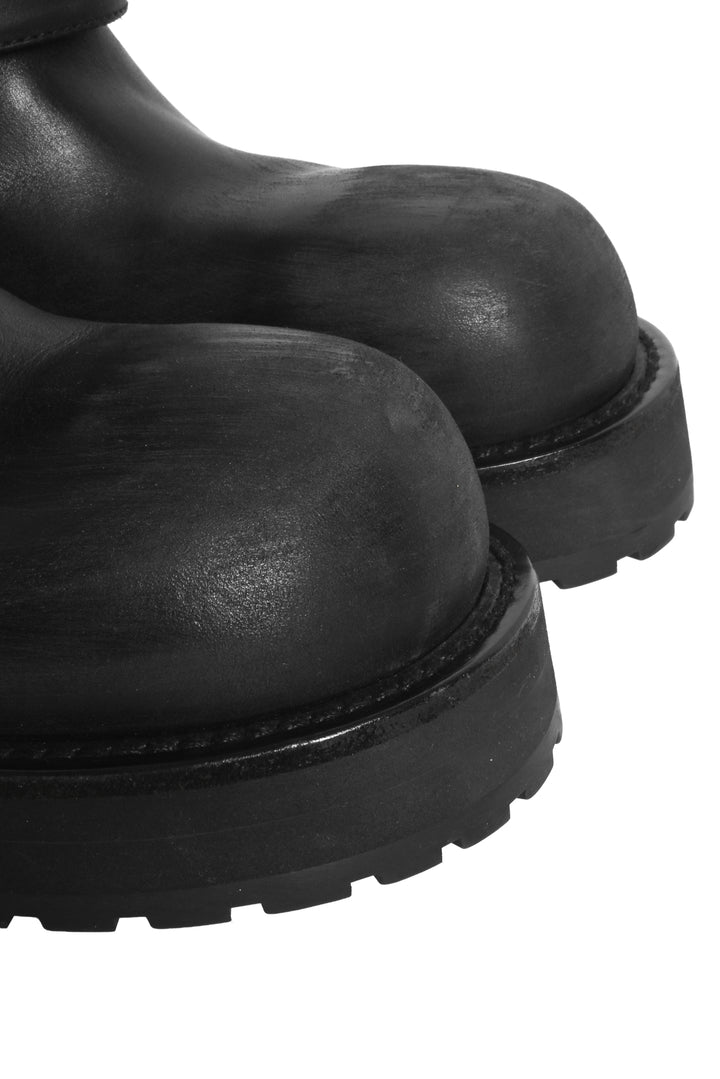 Balenciaga Size 39 Venom Boots