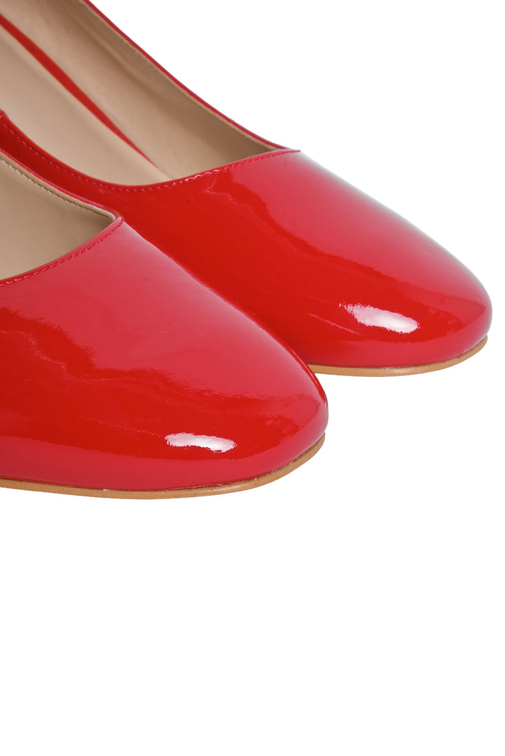 Stuart Weitzman Size 10 Patent Leather Pumps