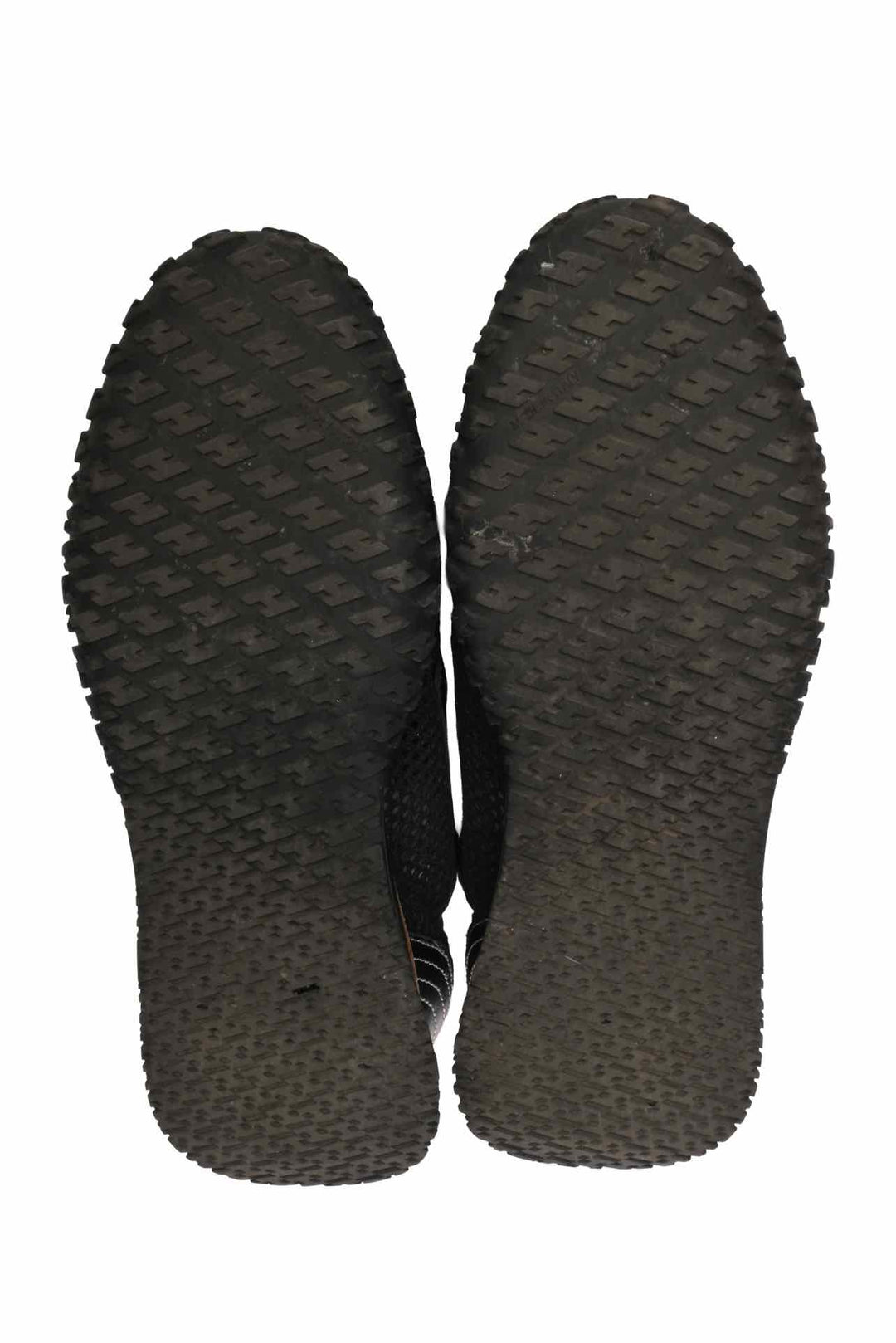 Hermes Size 37 Jet Sneaker