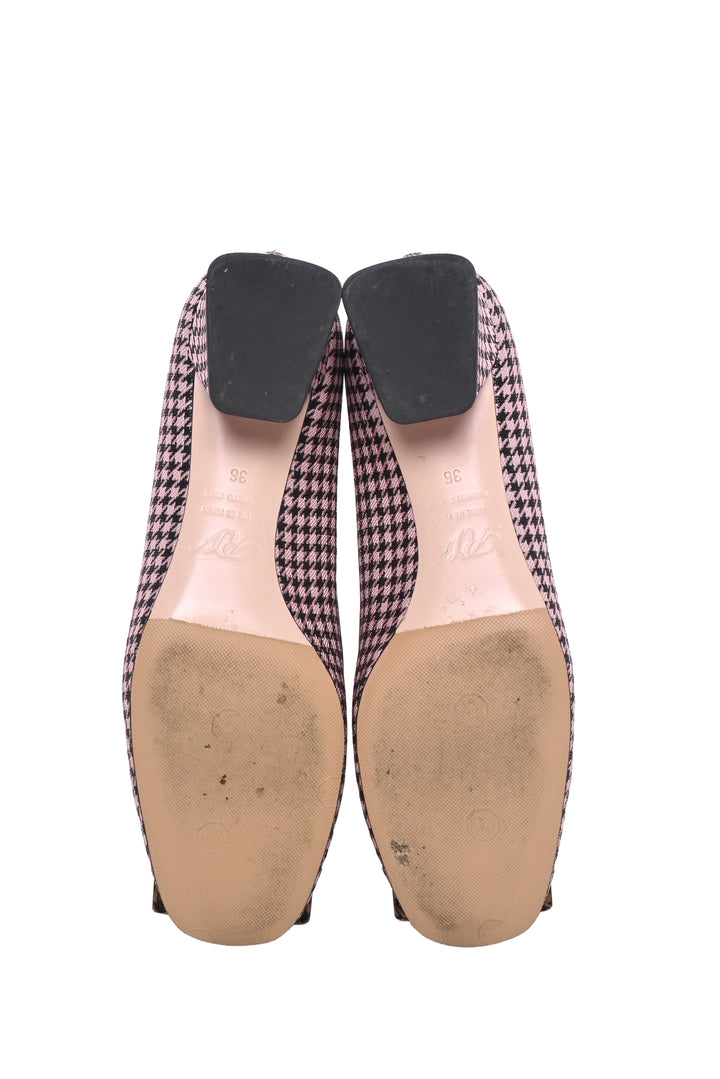 Roger Vivier Size 36 Tres Vivier Pumps
