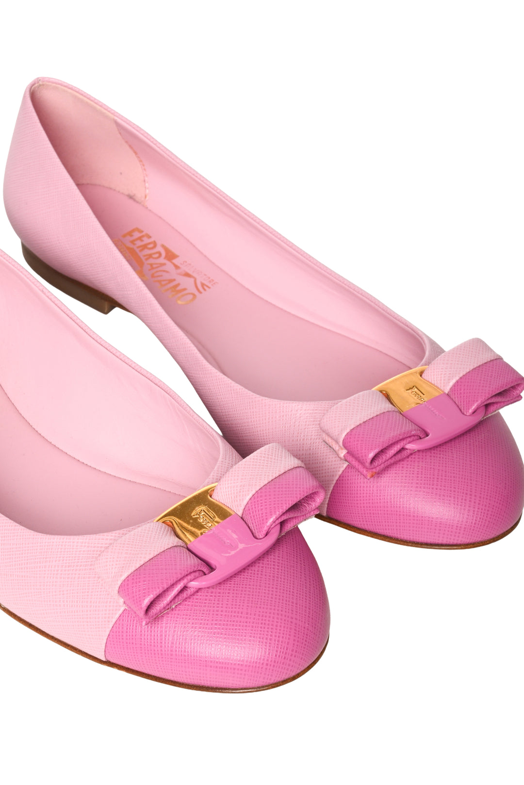 Salvatore Ferragamo Size 8 Bicolour Bow Ballet Flats