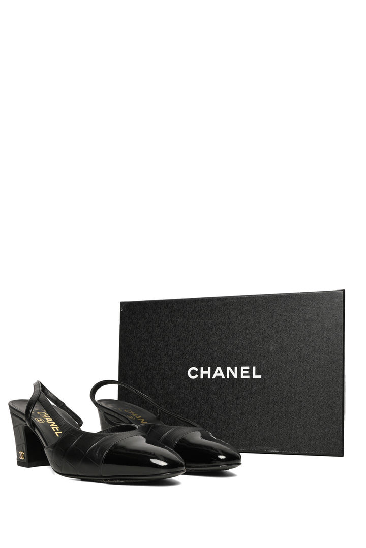 Chanel Size 37 Croc Embossed Patent Cap Toe CC Slingback  Pumps