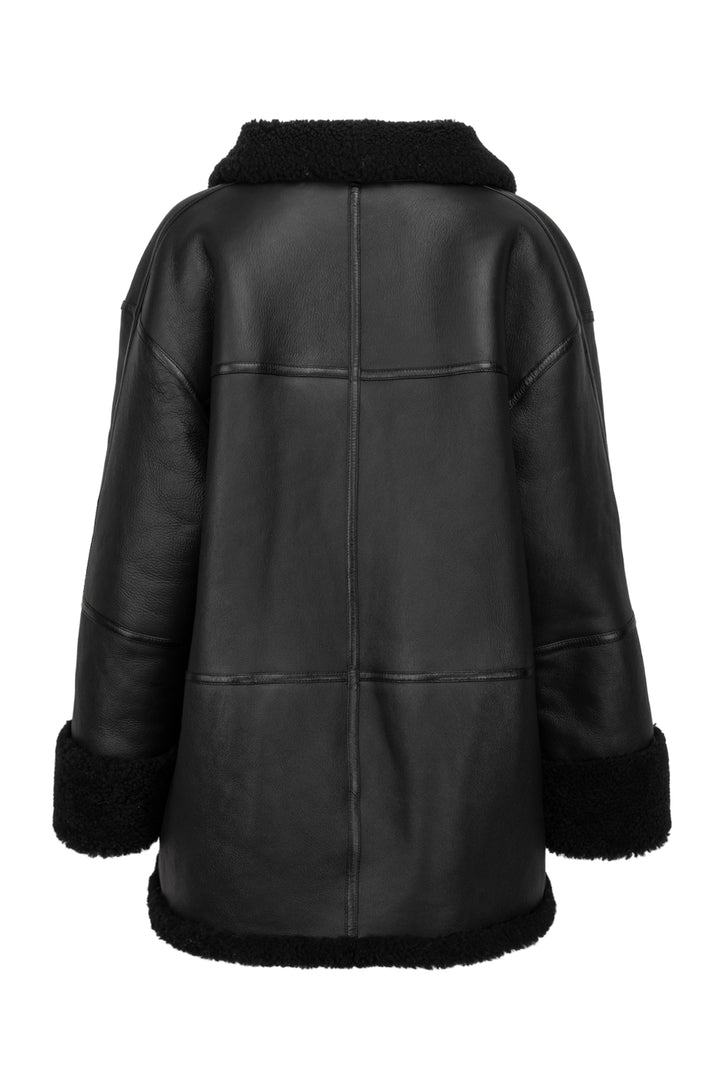 Toteme Size XS/S Signature Shearling Jacket