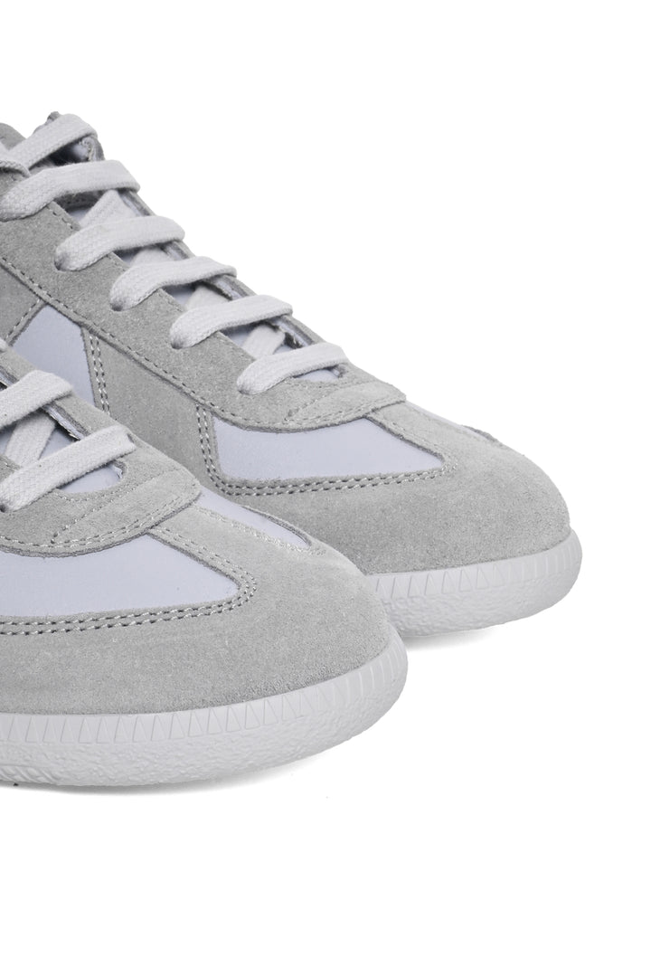 Maison Martin Margiela Size 37.5 Replica Sneakers