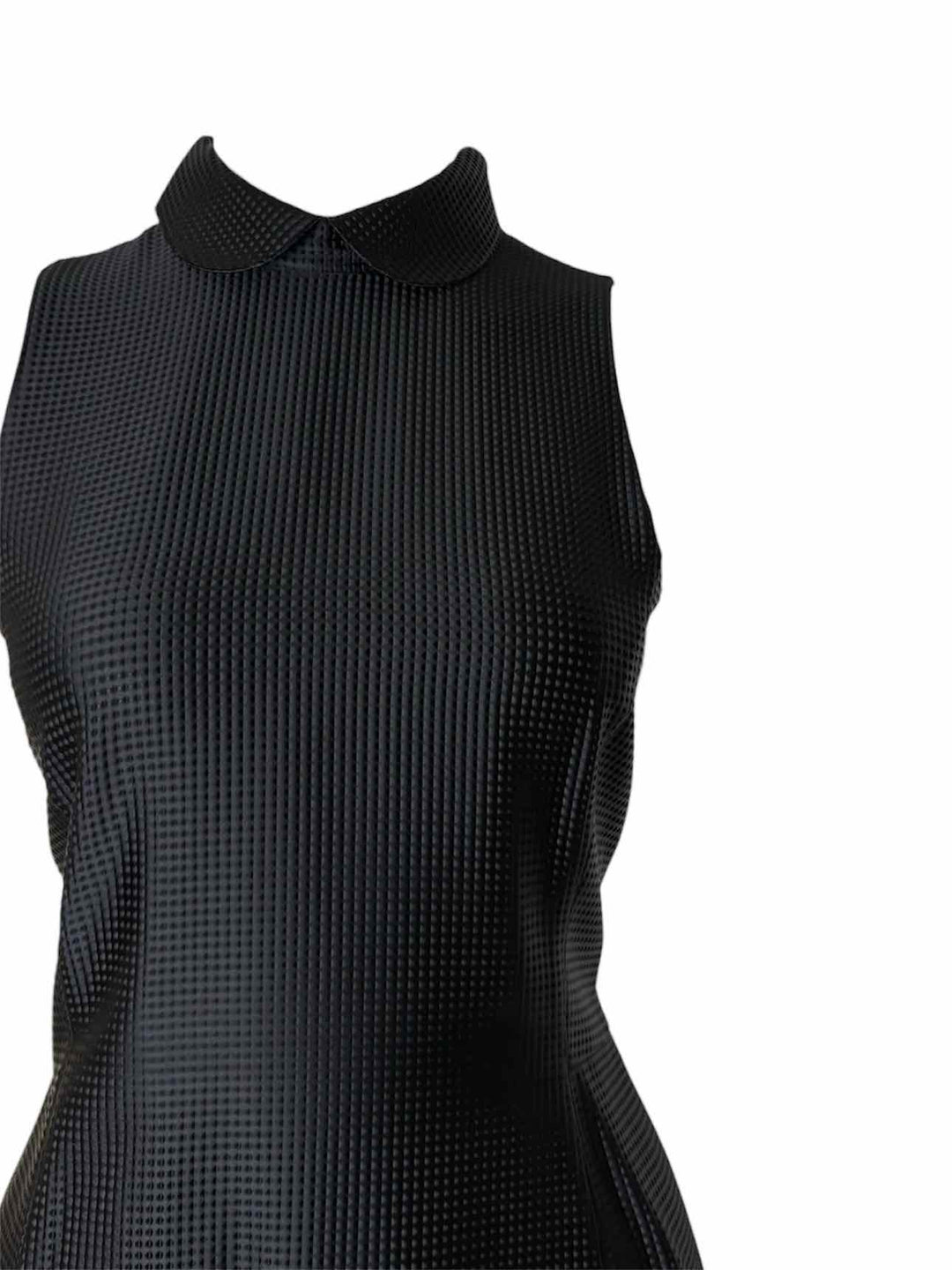Emporio Armani Size 42 Sleeveless Poly Dress