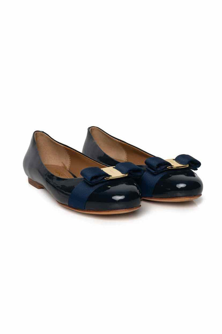 Salvatore Ferragamo Size 37 Varina Ballet Flats