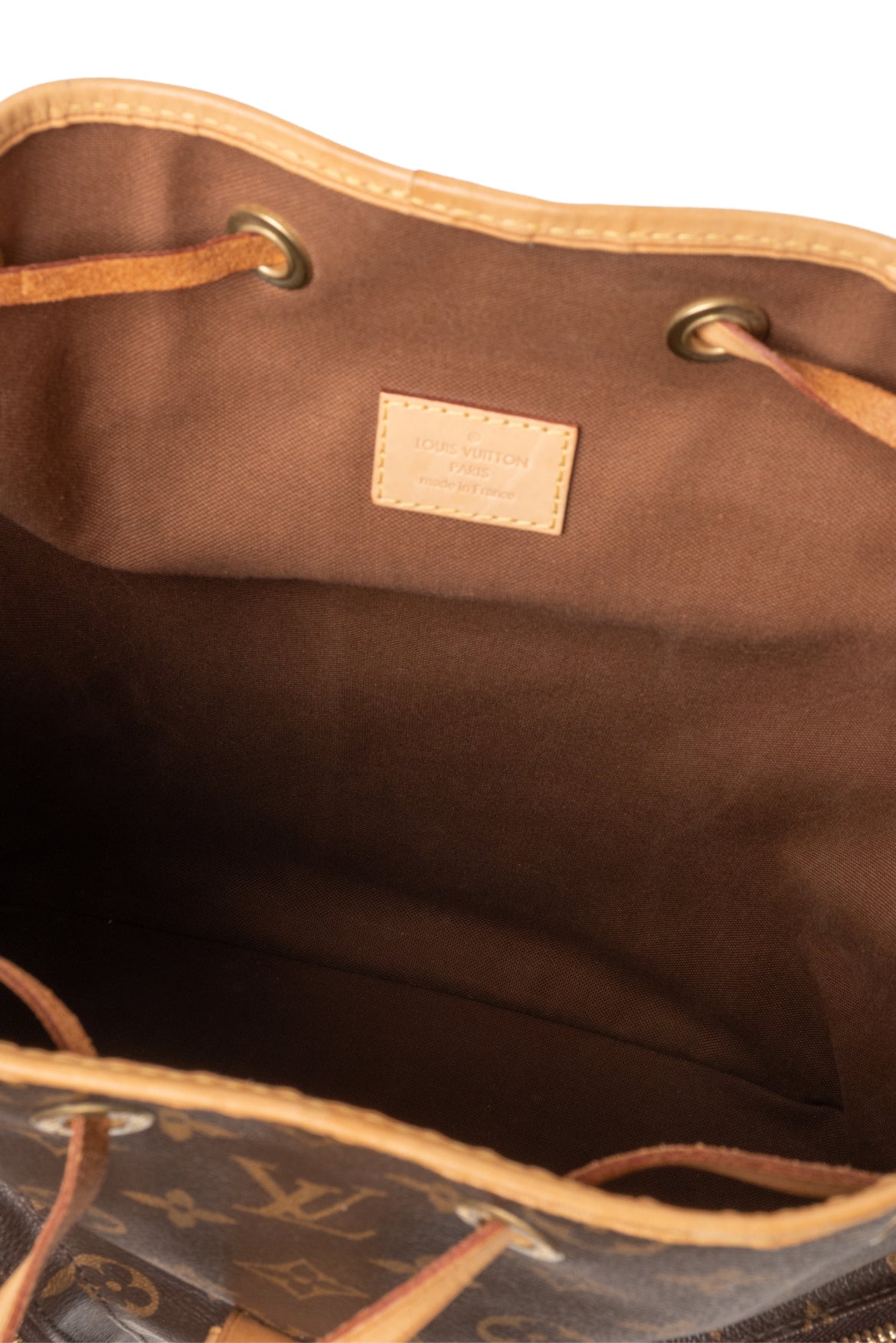louis vuitton backpack 2014 Preloved Monogram Canvas Bosphore FL0076 062023 KimmieBBags LLC The Sac a Dos Bosphore backpack features a monogram canvas body with vachetta leather trim Louis Vuitton Fall 2014 Backpack