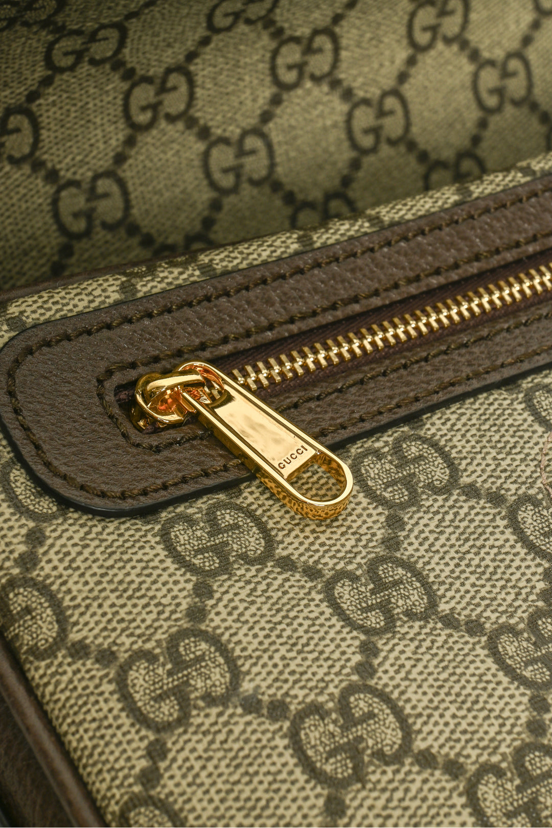 Gucci GG Supreme Coated Canvas Ophidia Mini Crossbody Shoulder Bag