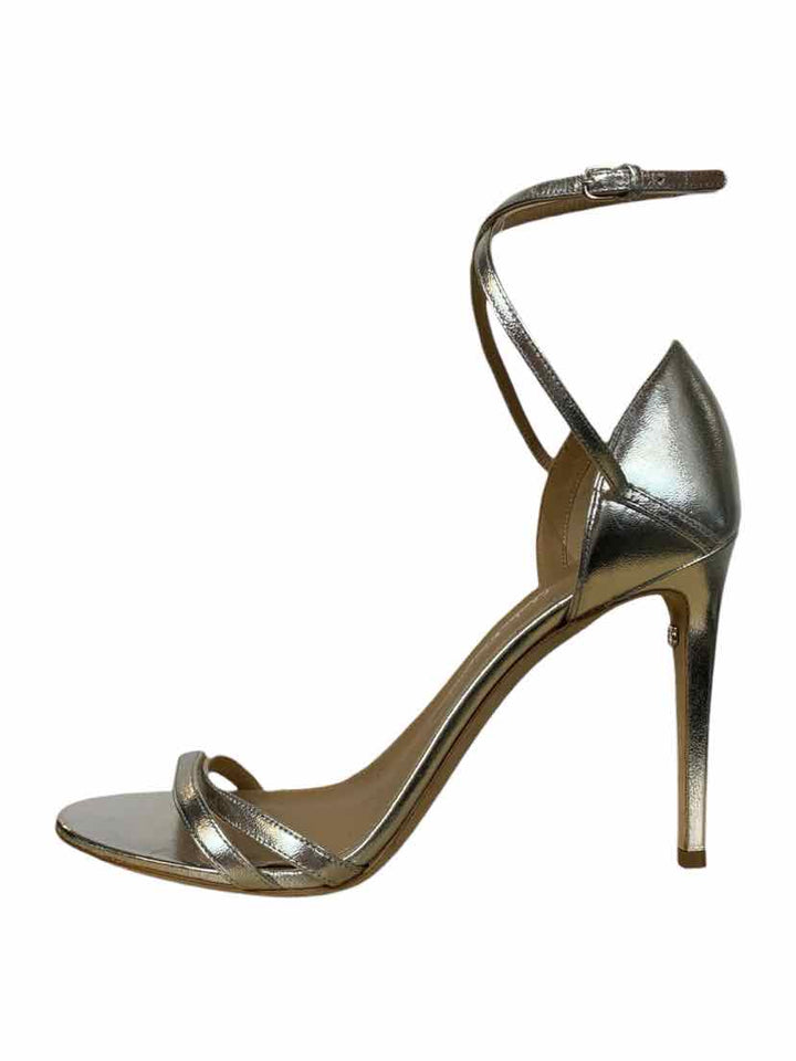 Salvatore Ferragamo Size 9.5 Sandals