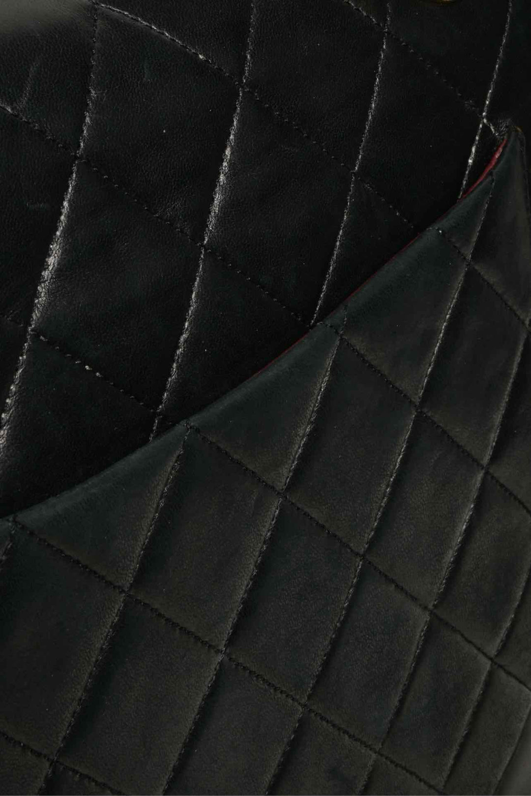 Chanel 1986-88 Jumbo Single Flap Shoulder Bag