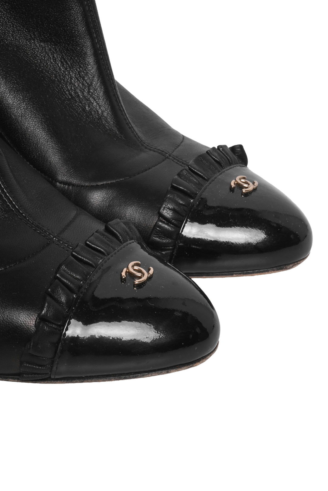 Chanel Size 39 Ruffle Cap Toe Ankle Boots