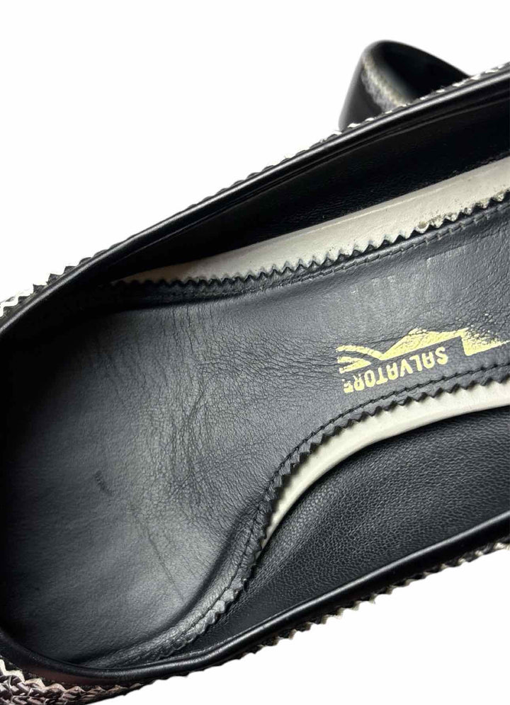 Ferragamo Size 8 Vara Leather Pumps
