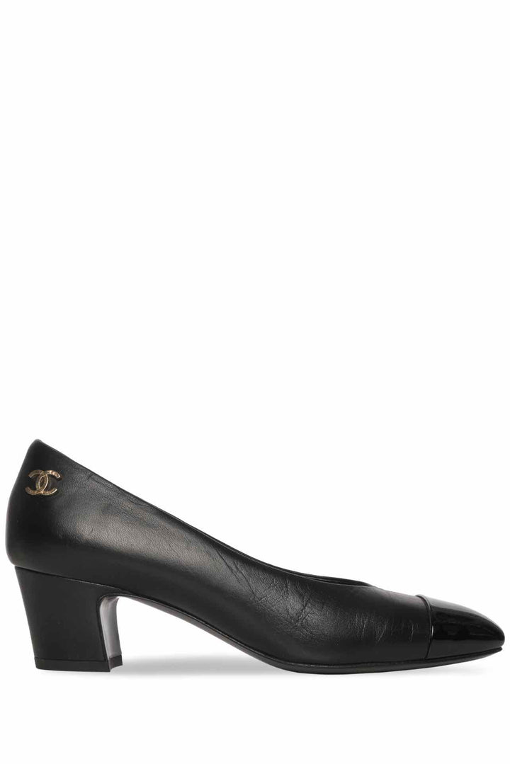 Chanel Size 36 Cap Toe Ballet Pumps