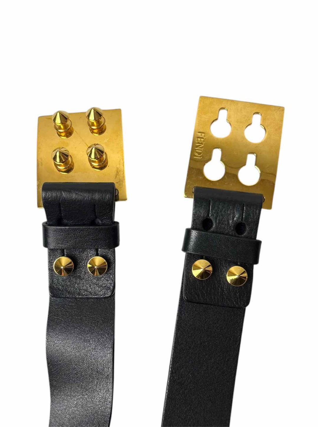 Fendi Size 28 Leather Metal Logo Belt