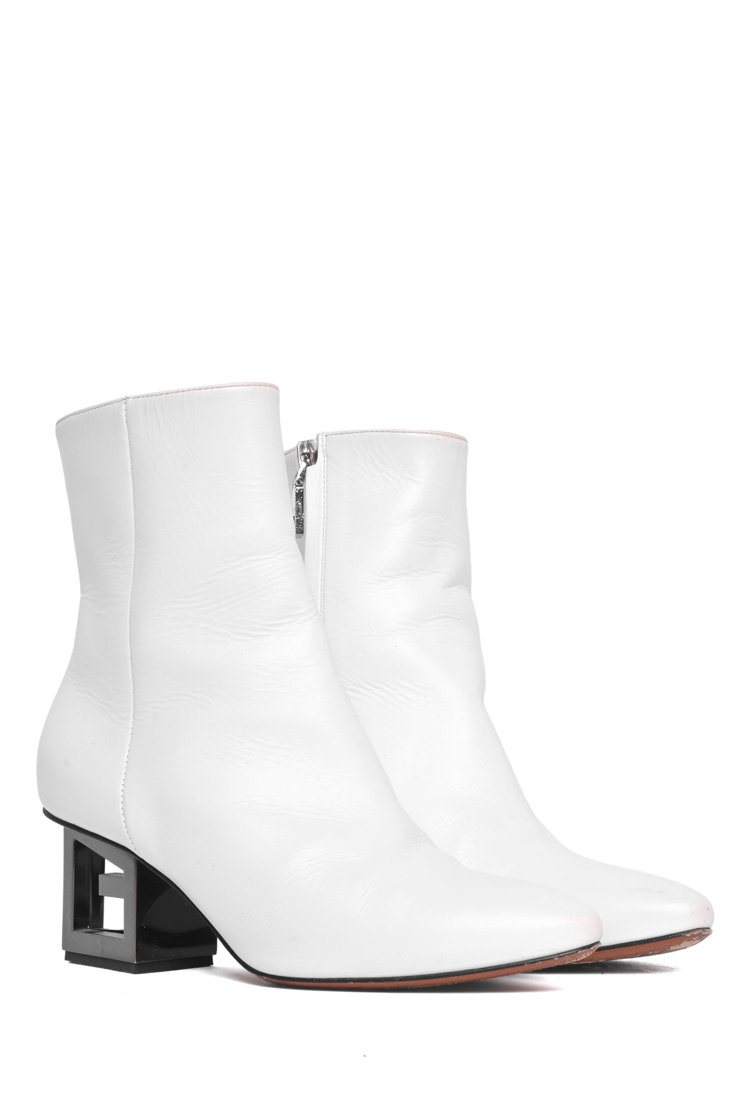 Givenchy Size 35 Triangle G Heel Ankle Boots