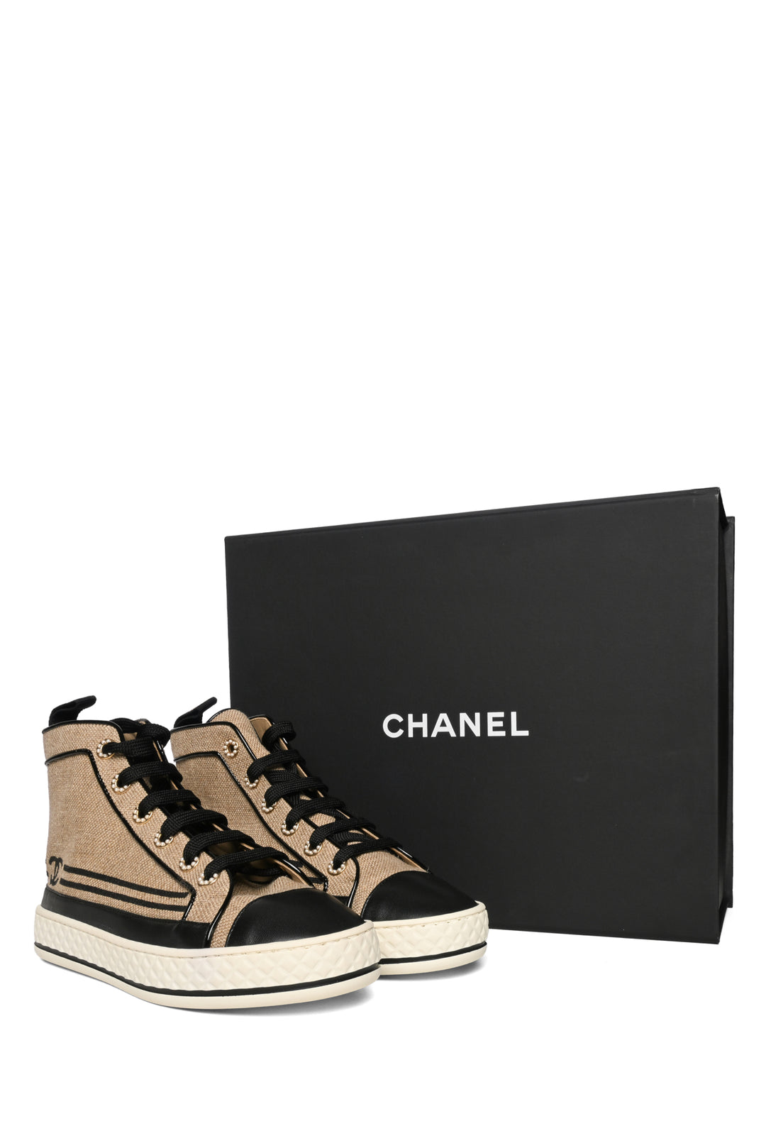 Chanel Size 35.5 2019 Faux Pearl & Interlocking CC High Top Sneaker