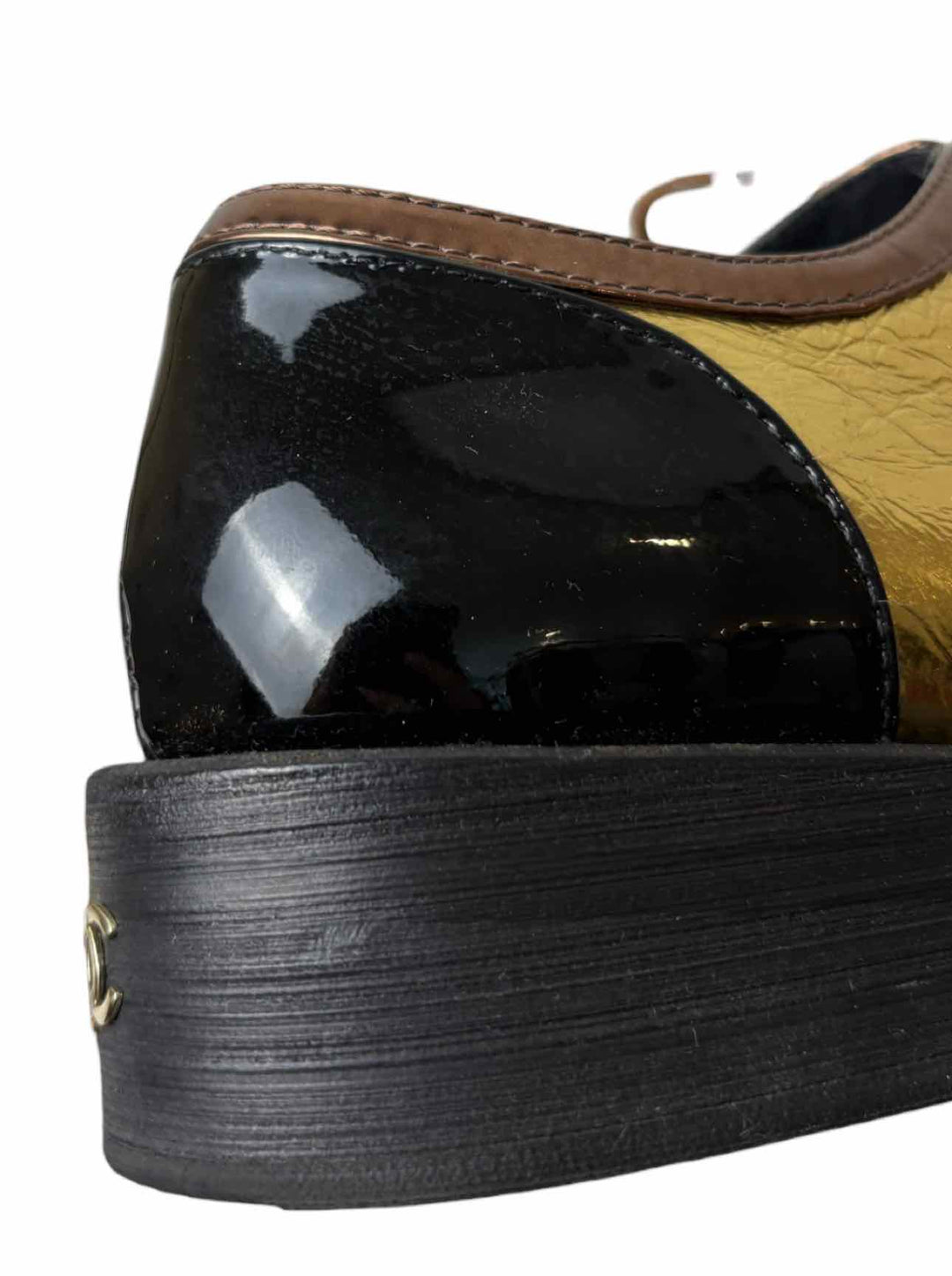 2017 Interlocking CC Chanel Size 38 Flats